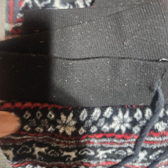 Lot of 4 pairs of pajama pants. - Picture 3 of 8